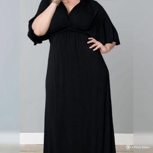 Kiyonna Black Kimono Sleeve Maxi Dress
